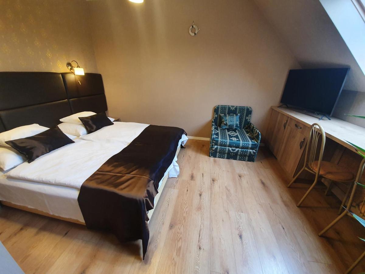 Hotel Karolyi Panzio Eger Zewnętrze zdjęcie