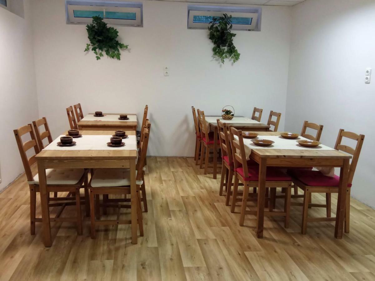 Hotel Karolyi Panzio Eger Zewnętrze zdjęcie